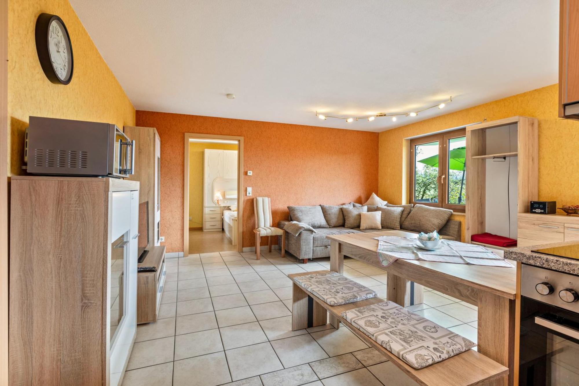 Haus Landblick Apartment Zell im Wiesenthal ภายนอก รูปภาพ